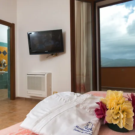 Montiruju Hotell