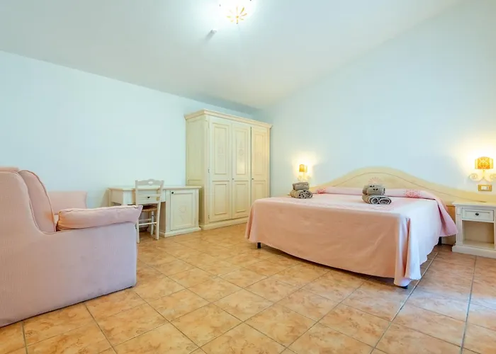 Montiruju 4*