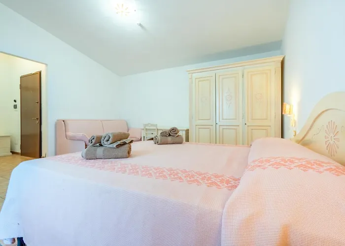Montiruju Hotel Santa Maria Coghinas